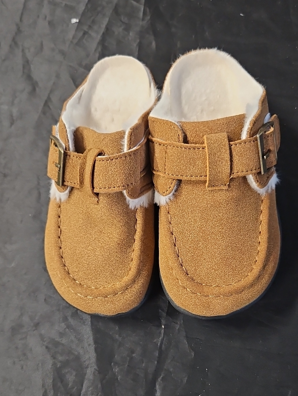 Unisex Kids Faux-Suede Slip-On Clog in Chestnut Brown Size 10